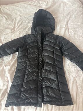 NWOT The North Face Women's Black Detachable Hood Puffer Coat Hip Length